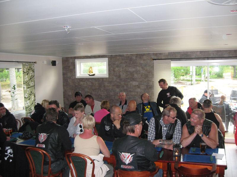 Samling Fre kvÃ¤ll
Nyckelord: Ã¥rstrÃ¤ff2008