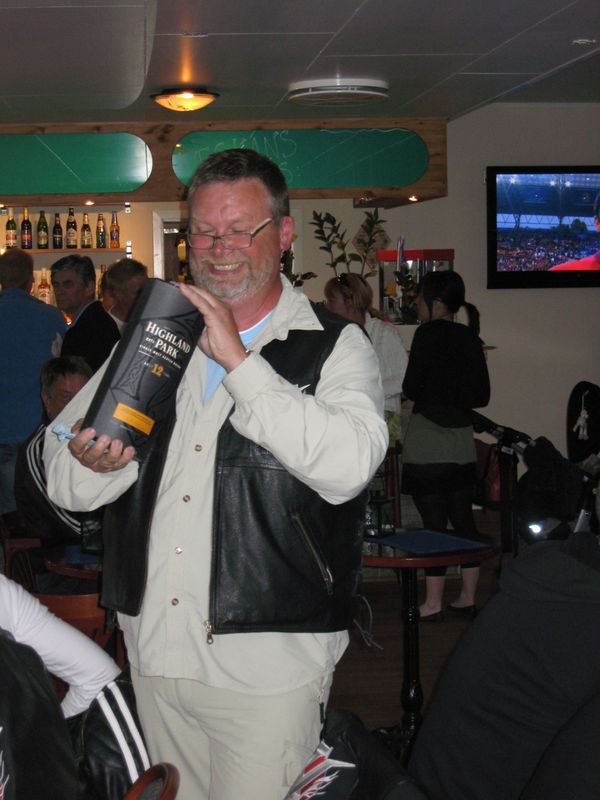 XY gladare Ã¤n nÃ¥gonsin 
Nyckelord: Ã¥rstrÃ¤ff2008