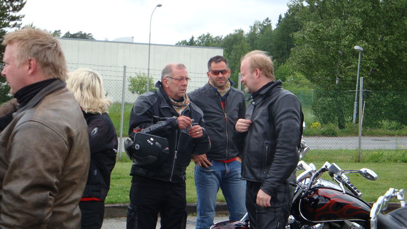 Kjellsing, Yvonne, Alba, Dansken, Mattin -och Albas lÃ¤ckra flamma
Nyckelord: Ã¥rstrÃ¤ff2010