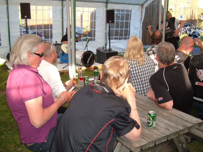 Fredag kvÃ¤ll
Runt bordet - Ryssen, Joe, Snake, Cadde o Toolbox
Nyckelord: Ã¥rstrÃ¤ff2011