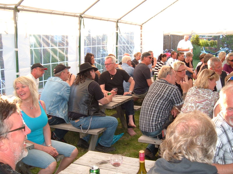 Fredag kvÃ¤ll
Nyckelord: Ã¥rstrÃ¤ff2011