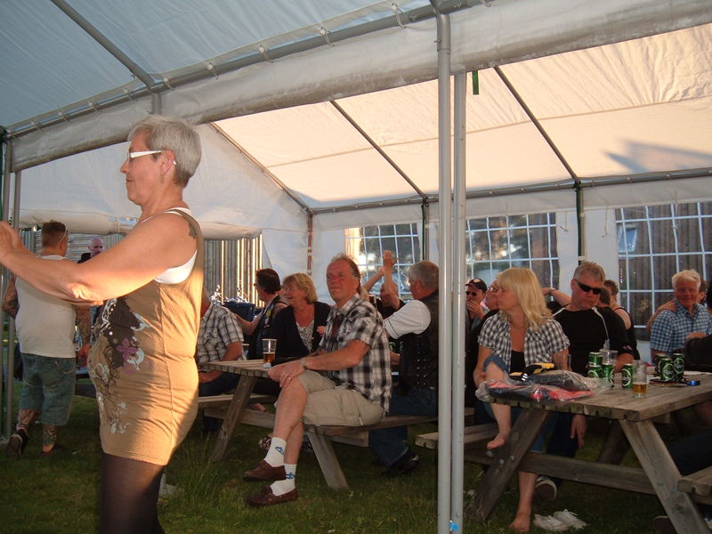 Fredag kvÃ¤ll
Nyckelord: Ã¥rstrÃ¤ff2011