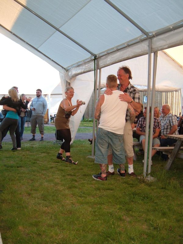 Fredag kvÃ¤ll
Nyckelord: Ã¥rstrÃ¤ff2011