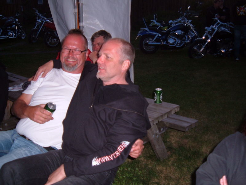 Fredag kvÃ¤ll - Moberg o Nesse
Nyckelord: Ã¥rstrÃ¤ff2011