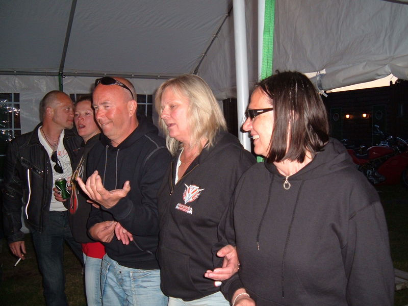 Fredag kvÃ¤ll - KÃ¶ren
Nyckelord: Ã¥rstrÃ¤ff2011