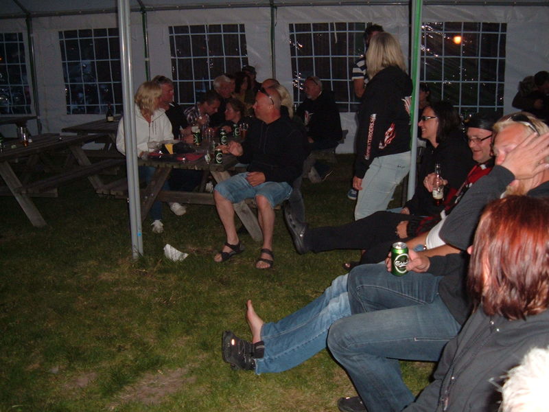 Fredag kvÃ¤ll - Sittande dans?...
Nyckelord: Ã¥rstrÃ¤ff2011