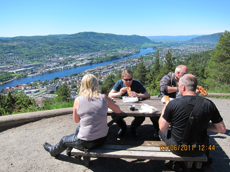 FrÃ¥n: 	birdie 	(ons 14 sep 2011 08.36.33)
Norge Ã¤r vackert!
Nyckelord: Ã¥rstrÃ¤ff2011