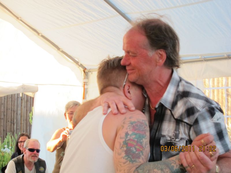 FrÃ¥n: 	birdie 	(ons 14 sep 2011 08.32.34)
Jussi grÃ¥ter ut...
Nyckelord: Ã¥rstrÃ¤ff2011