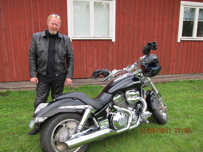 FrÃ¥n: 	birdie 	(tis 30 aug 2011 09.15.56)
mattin beundrar birdies 1800C

FrÃ¥n: 	Gusten 	(tor 1 sep 2011 15.23.51)
Vilket jÃ¤kla snyggt insug du har skaffat...
