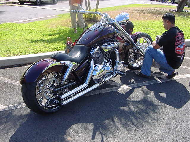 Copy_2_of_Hawaii_Biker_Build_Off_003.jpg