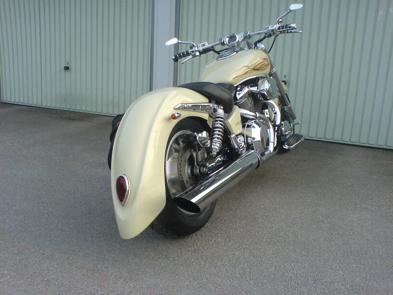 Geronimo Phat Fender 
