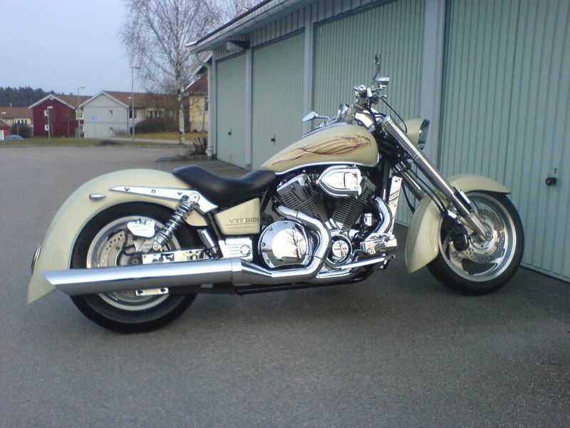 Geronimo i retro-klÃ¤der 
