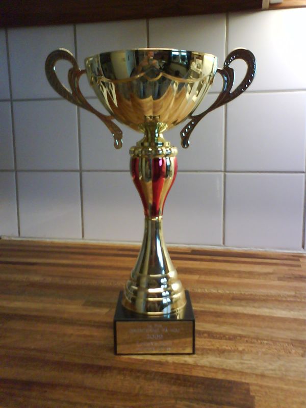 1:a pris i orientering pÃ¥ hoj, LelletrÃ¤ffen 2010 
FrÃ¥n: 	Geronimo 	(mÃ¥n 6 sep 2010 13.41.15)
Alla rÃ¤tt och bÃ¤sta tid! Och det var runt 1000 deltagare pÃ¥ trÃ¤ffen :-)

FrÃ¥n: 	VÃ¤sterlanda 	(mÃ¥n 6 sep 2010 15.52.37)
BÃ¤sta tid pÃ¥ en VTX :):) GRATTIS
Yvonne mÃ¥ste ha kommit pÃ¥ denundre halvan, tidsmÃ¤ssigt alltsÃ¥!!!!!!

FrÃ¥n: 	Alba 	(mÃ¥n 6 sep 2010 20.04.26)
Bra !!!
Skall du Ã¥tervÃ¤nda som titelfÃ¶rsvarare

FrÃ¥n: 	Geronimo 	(tis 7 sep 2010 07.26.21)
Segraren kommer Ã¥tervÃ¤nda!

FrÃ¥n: 	Alba 	(tis 7 sep 2010 15.19.40)
Du vet var vi bor :)
