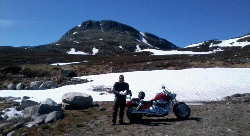 Uppe pÃ¥ Gausta fjellet i Telemark juni -10

