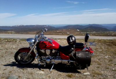 Uppe pÃ¥ Gausta fjellet i Telemark juni -10
