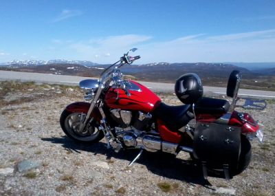 Uppe pÃ¥ Gausta fjellet i Telemark juni -10
