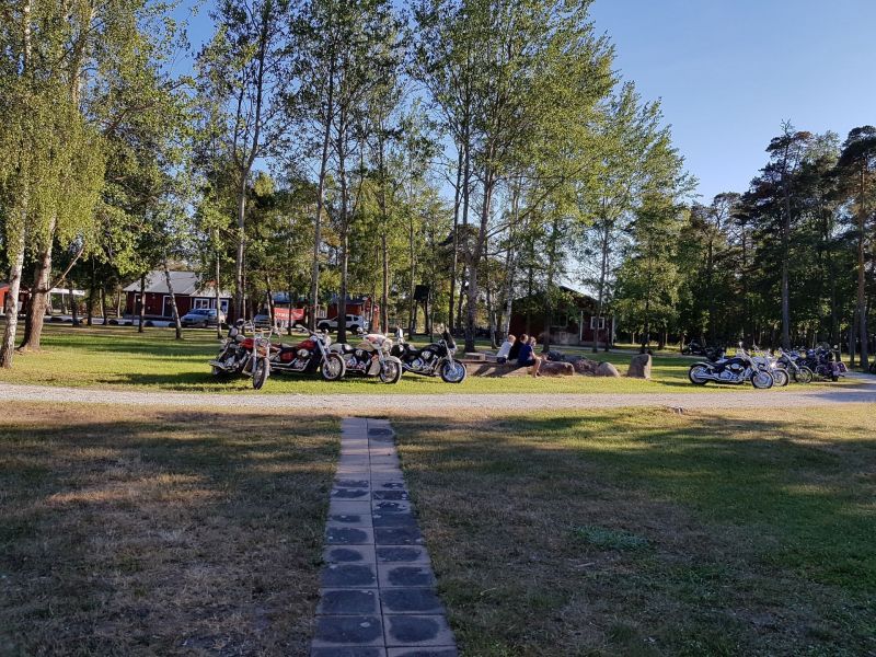 PÃ¥ SnÃ¤ckan
Fotograf: Sissel
Nyckelord: Ã¥rstrÃ¤ff2018