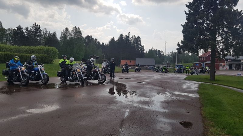 Kaffestopp pÃ¥ RÃ¶rbÃ¤cksnÃ¤s
Foto: Sissel
Nyckelord: Ã¥rstrÃ¤ff2019