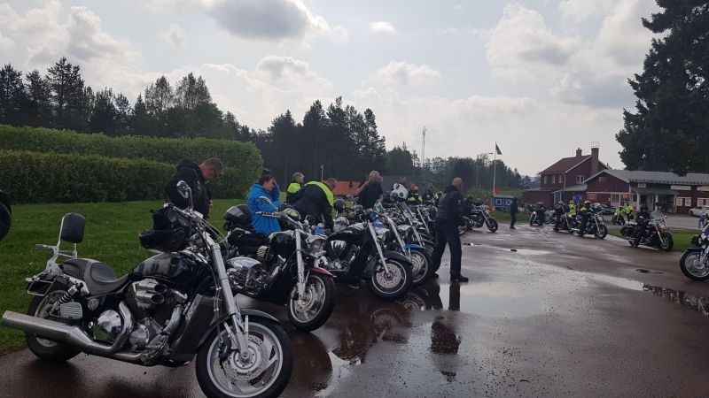 Kaffestopp pÃ¥ RÃ¶rbÃ¤cksnÃ¤s
Foto: Sissel
Nyckelord: Ã¥rstrÃ¤ff2019