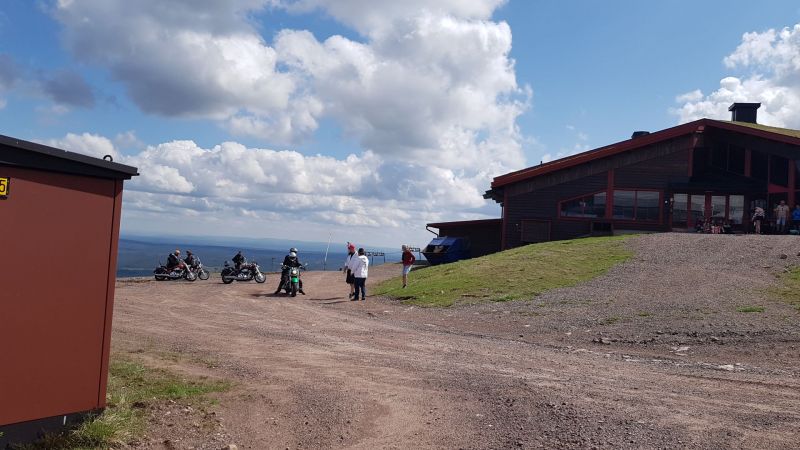 Vid SnÃ¶gubben
Foto: Sissel
Nyckelord: Ã¥rstrÃ¤ff2019