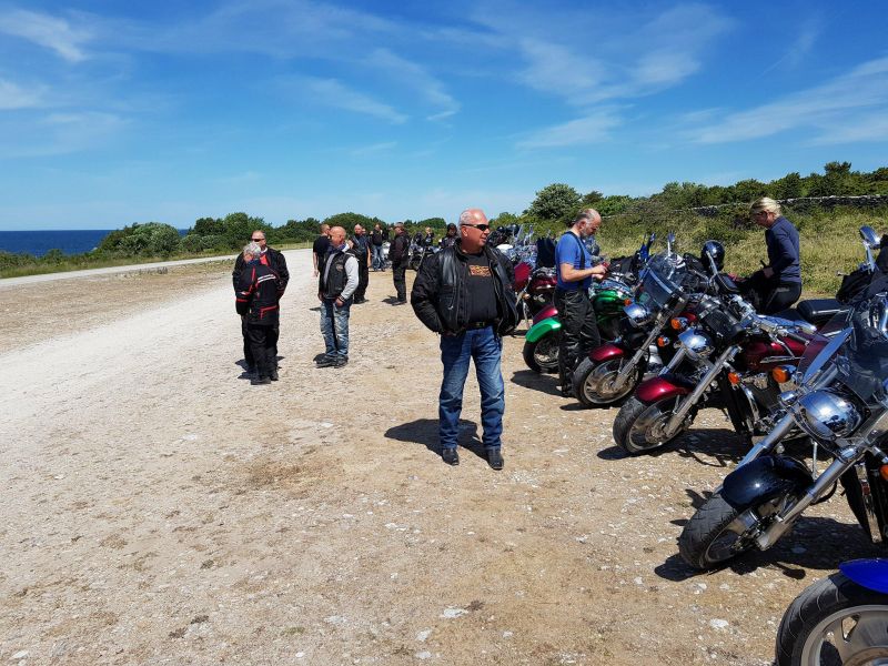 Lunch vid Hoburgsgubben
Fotograf: 88:an
Nyckelord: Ã¥rstrÃ¤ff2018